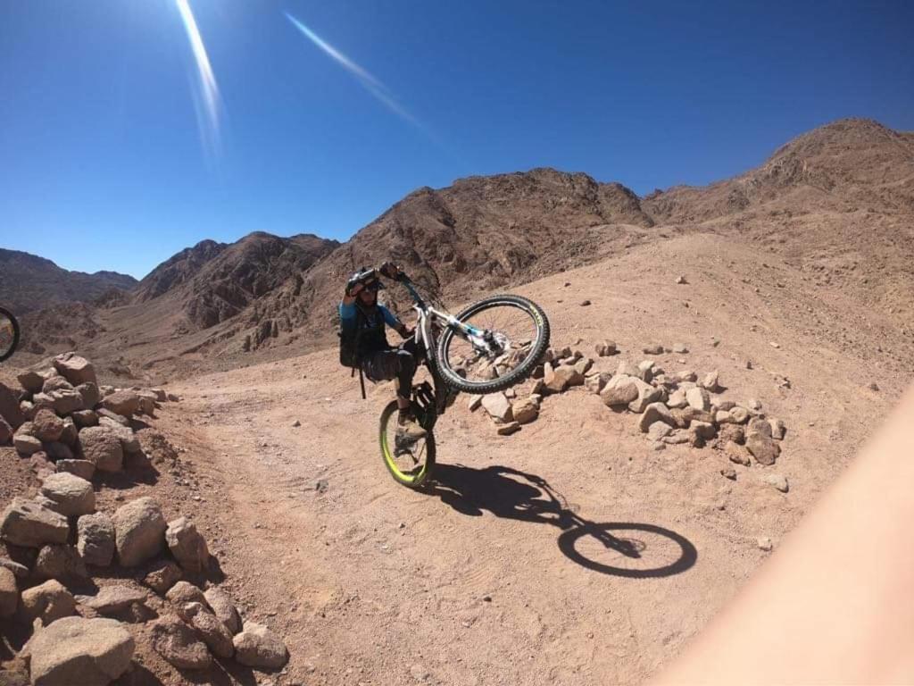 A Pousada Sebaii Camp السباعى كامب شاطئ الترابين بجوار ويت بالس Nuweiba‘ el Muzeinah Exterior foto