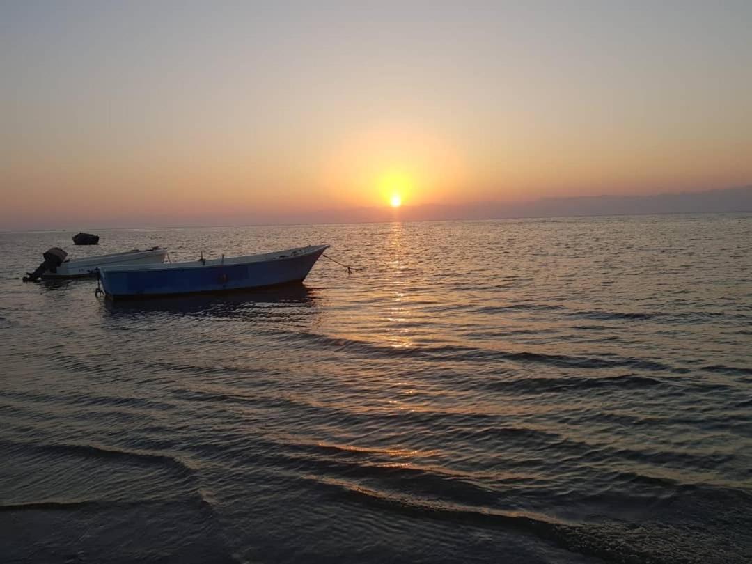 A Pousada Sebaii Camp السباعى كامب شاطئ الترابين بجوار ويت بالس Nuweiba‘ el Muzeinah Exterior foto